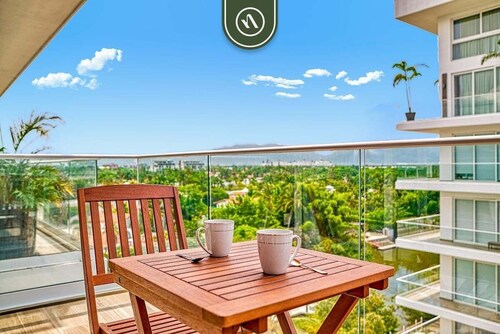 2BR Condo with Private Balcony - Padel Court