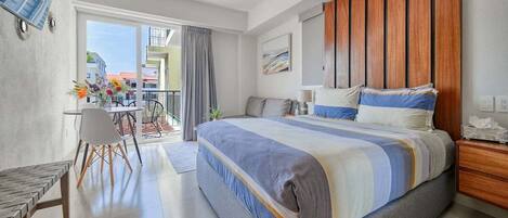 1 bedroom, iron/ironing board, travel crib, WiFi