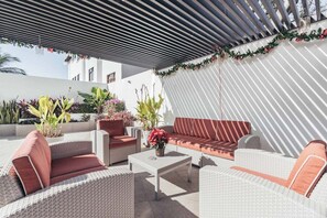 Terrace/patio - Cozy 2BR House 2 min to the Beach - Pool - Terrace (Bucerías)