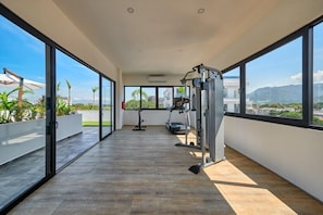 Fitness facility - Brand New 2BR Apt - Infinity Pool - Versalles (Puerto Vallarta)