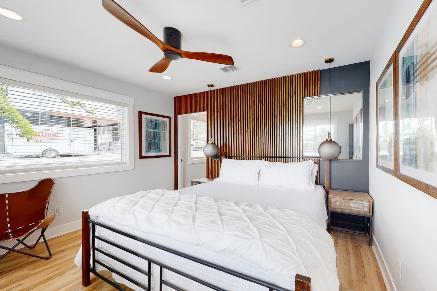 2 dormitorios, tabla de planchar con plancha, wifi gratis y ropa de cama