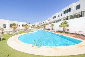 Luxury House, Multiple Bedrooms, 2 Bathrooms (Casa La Cala De Mijas with pool for 8) | Pool - Casa La Cala De Mijas With Pool for 8 (Mijas)