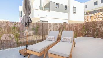 Luksushus, flere soverom, 2 bad (Casa La Cala De Mijas with pool for 8) | Terrasse/patio