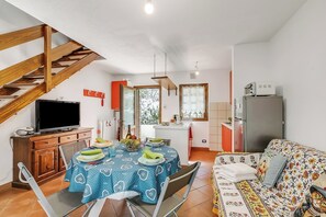 21-inch Smart TV with cable channels