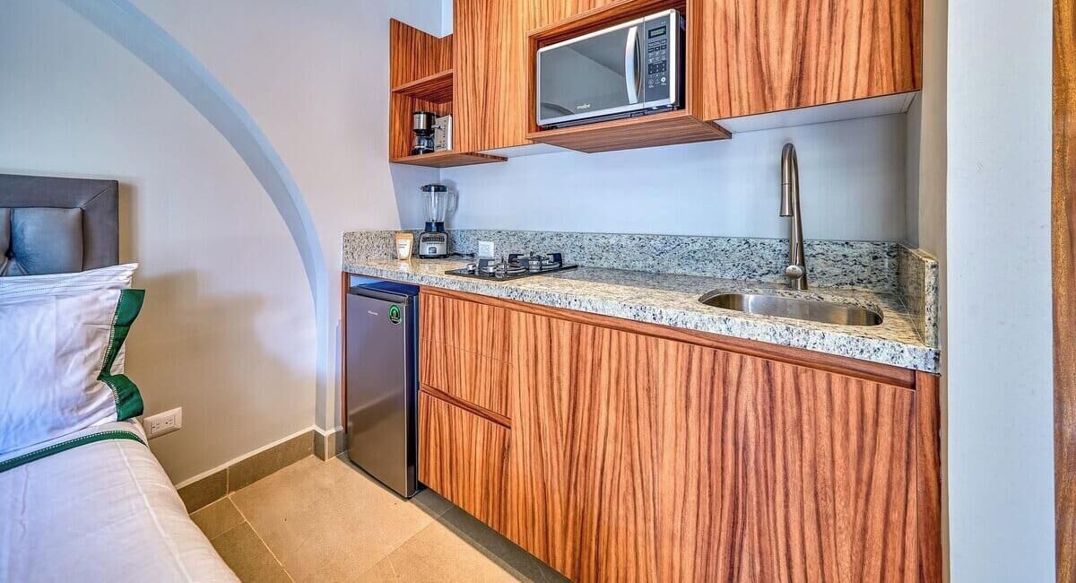 Fridge, microwave, stovetop, coffee/tea maker