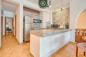 Fridge, microwave, oven, stovetop