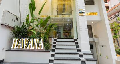 Group-Friendly Triple Stay | Near Havana Airport