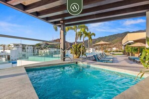 Pool - 1BR Condo with Rooftop Pool - Romantic Zone (Puerto Vallarta)