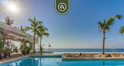 Amazing Oceanfront 1BR Condo - Rooftop Pool