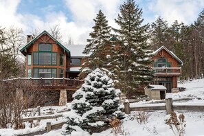 Exterior - Fireplace, Home Theater, Ski-In/Out Windham Lodge (Windham)