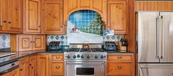 Fireplaces, Home Theater, Ski-In/Out Windham Lodge