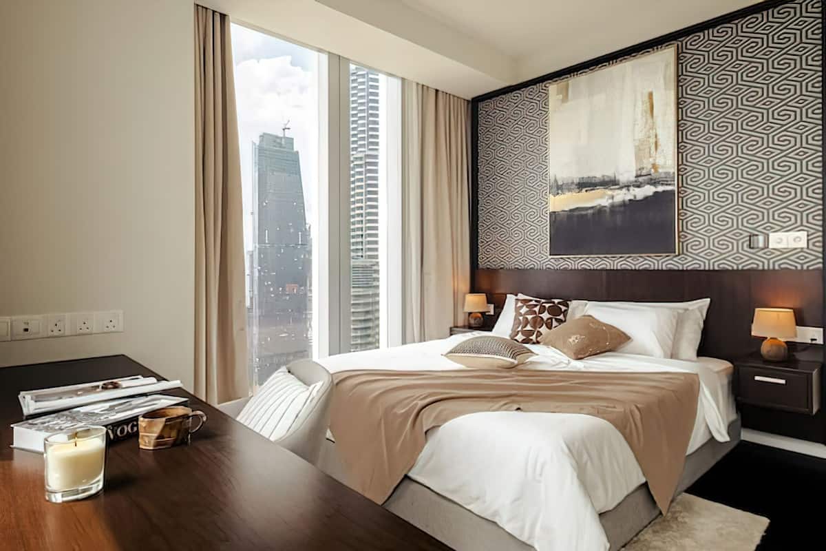 Superior Apartment, 3 Bedrooms, Balcony, City View | Desk, laptop workspace, iron/ironing board, free WiFi