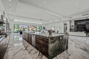 Interior - Exclusive Amenities | Pool, Hot Tub + Putting Green | Bravo Villa #16 (Indio)