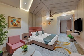 Superior Double Room | Desk, laptop workspace, iron/ironing board, free WiFi - CLAY Royal Comfort by Soil to Soul (Dwarka)