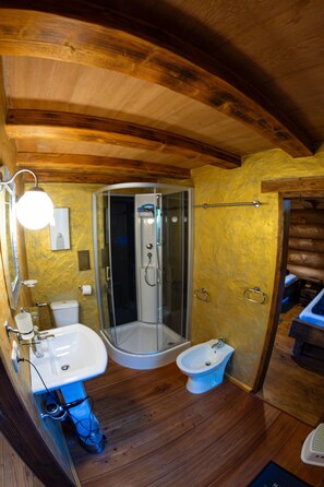 تجهيزات دش، مجففات شعر، مناشف