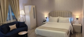 Chalet mit privatem Pool und Frühstück
