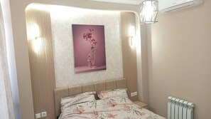 2 多间卧室、熨斗/熨衣板、上网接入、床单