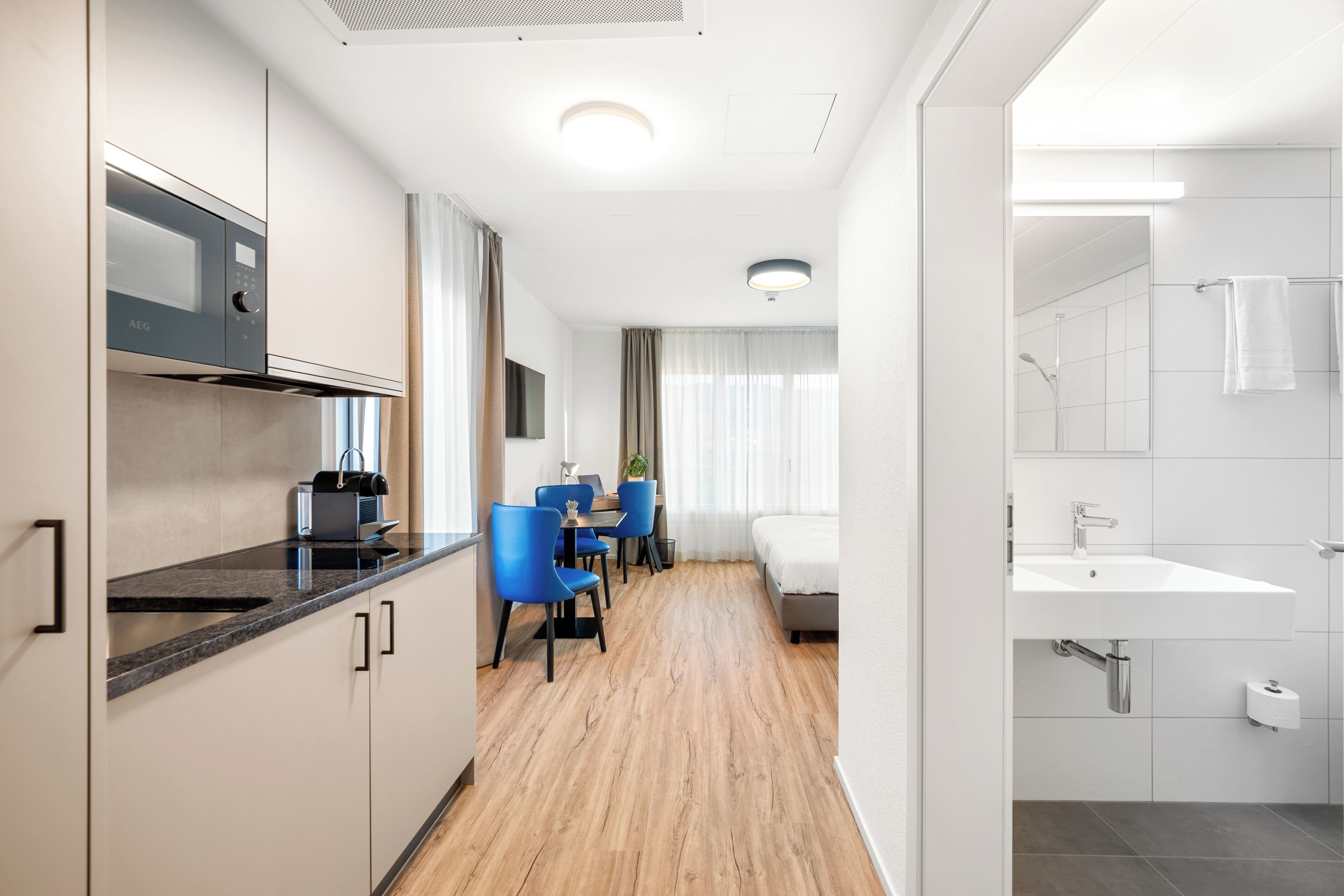 Studio, accessible aux personnes à mobilité réduite | Cuisine privée