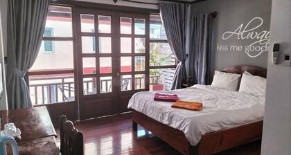 ALI XAYATHIT APARTMENT & HOTEL