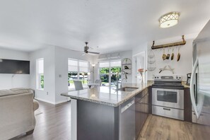 Fridge, microwave, oven, dishwasher
