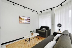 Smart TV, offices - Cosy flat - 4P/1BDR - La Villette (Paris)