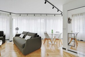 Smart TV, offices - Cosy flat - 4P/1BDR - La Villette (Paris)