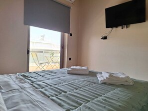 1 bedroom, WiFi, bed sheets - Faron 203 Apartment (Kalamata)