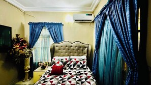 1 bedroom, iron/ironing board, free WiFi