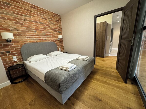 Comfort Apartment | Iron/ironing board, free WiFi