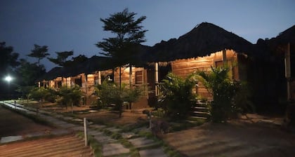 Sunny Guest House Hampi