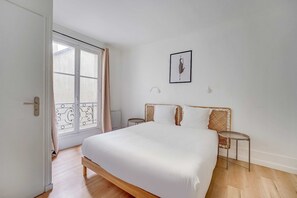 1 bedroom, desk, iron/ironing board, free WiFi