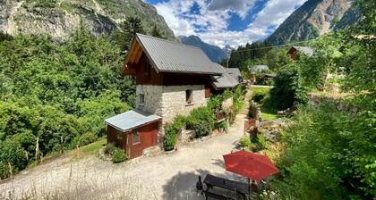 Ecrins Lodge