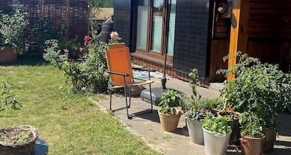 Bungalow at Rudower See 3 persons Pet-friendly, nature and peace,