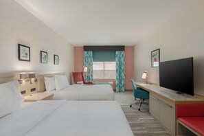 Ropa de cama hipoalergénica, tabla de planchar con plancha y cunas 