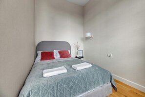 Departamento Confort | Tabla de planchar con plancha, wifi gratis y ropa de cama 