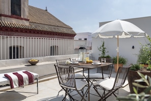 Suite Duplex terreza privada | Terrace/patio