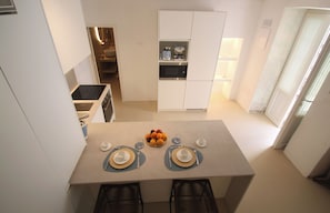 Fridge, microwave, oven, stovetop - Prestigious accommodation in the charming village of Gallipoli (Gallipoli)