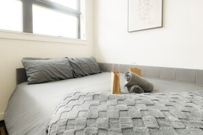 1 Schlafzimmer, Bügeleisen/Bügelbrett, kostenloses WLAN, Bettwäsche