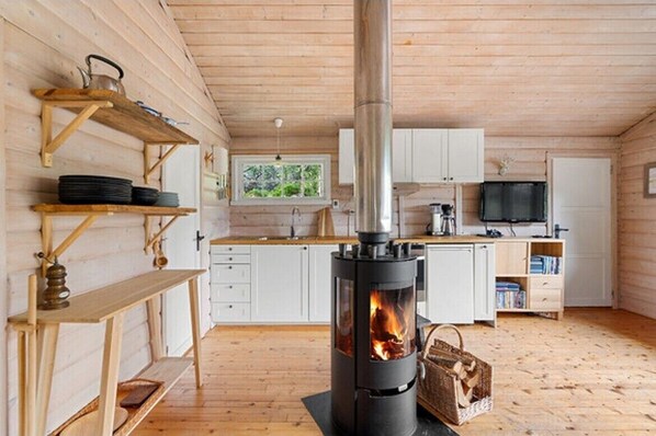 Micro-ondes, four, plaque de cuisson