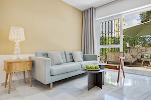 Apartment | Living area - Apartment in Torremolinos Near Beaches (Torremolinos)