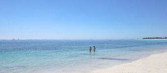 Harbor view – 350m from the beach – house for 6