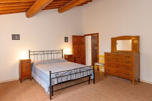 1 dormitorio, wifi, ropa de cama
