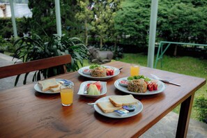 Breakfast area - Grand Panorama Lembang (Lembang)