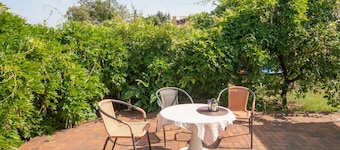 Holiday Home 'Grün' with Shared Terrace and Wi-Fi