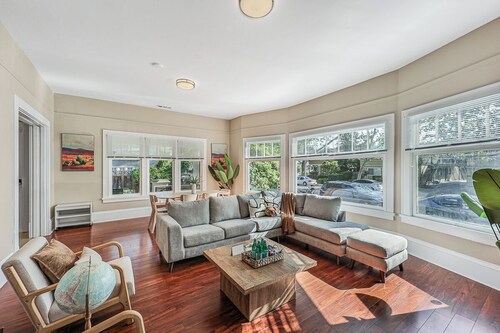 Spacious 5BR! Charming 5b/3b house in Downtown San Jose w/AC, Wifi, freeparkings