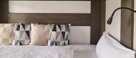 2 Schlafzimmer, Bügeleisen/Bügelbrett, Reisekinderbett, kostenloses WLAN