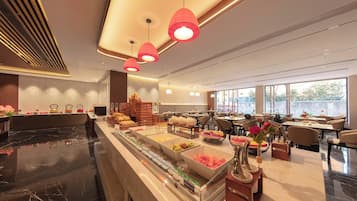 Frokostbuffé er inkludert hver dag