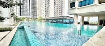 Trefoil @ Setia City Condotel