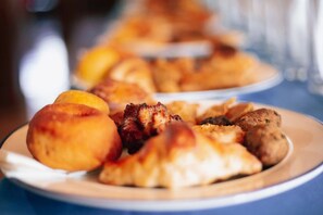 Desayuno continental incluido todos los días