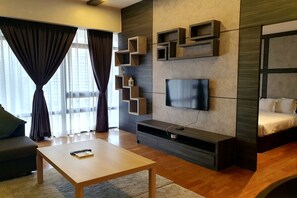 Superior Apartment, 1 Bedroom, City View | Living area